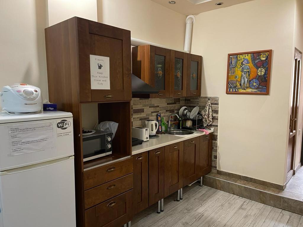 Yerevan Guest House エクステリア 写真