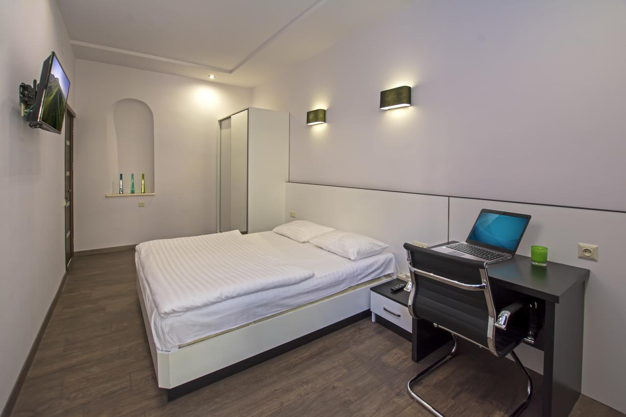 Yerevan Guest House エクステリア 写真