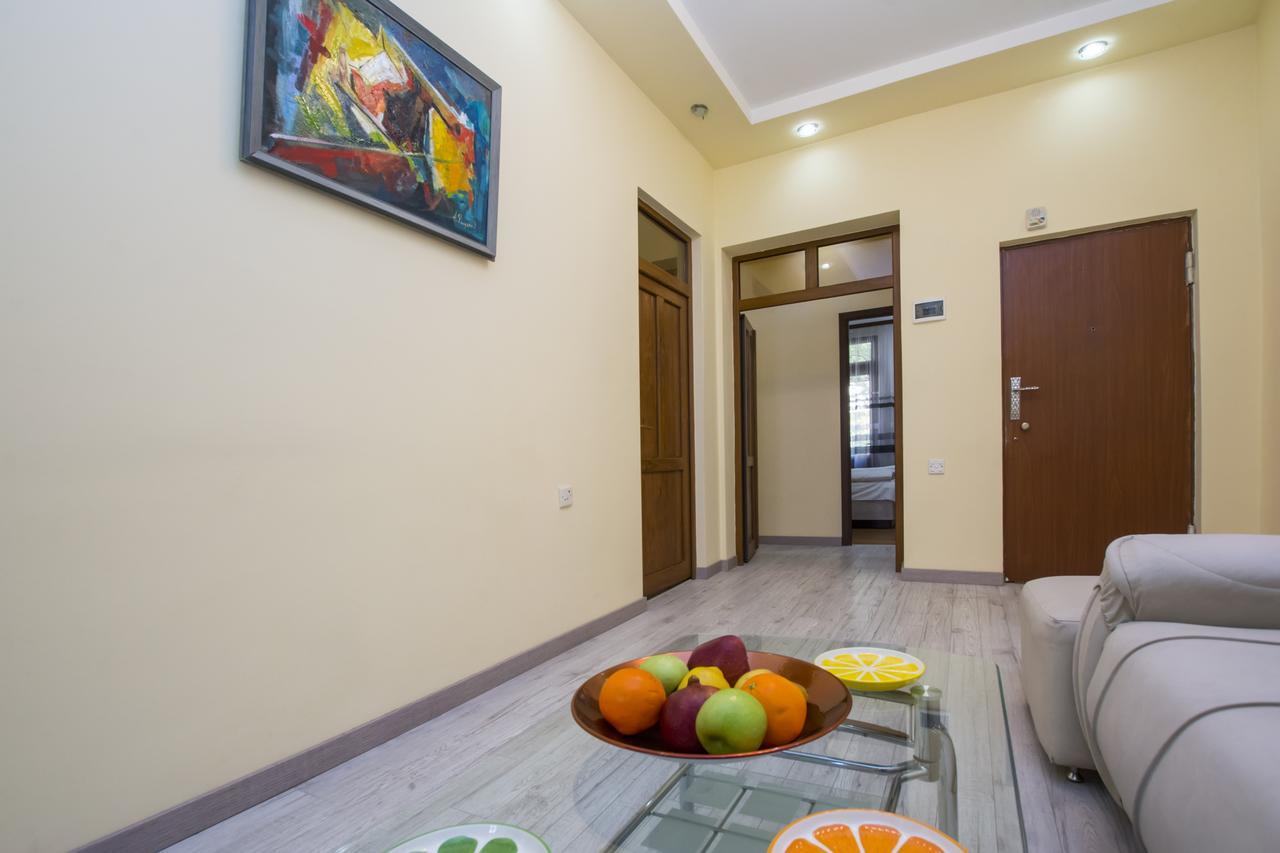 Yerevan Guest House エクステリア 写真