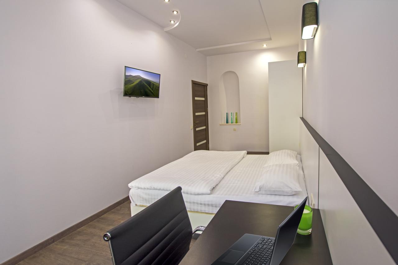 Yerevan Guest House エクステリア 写真