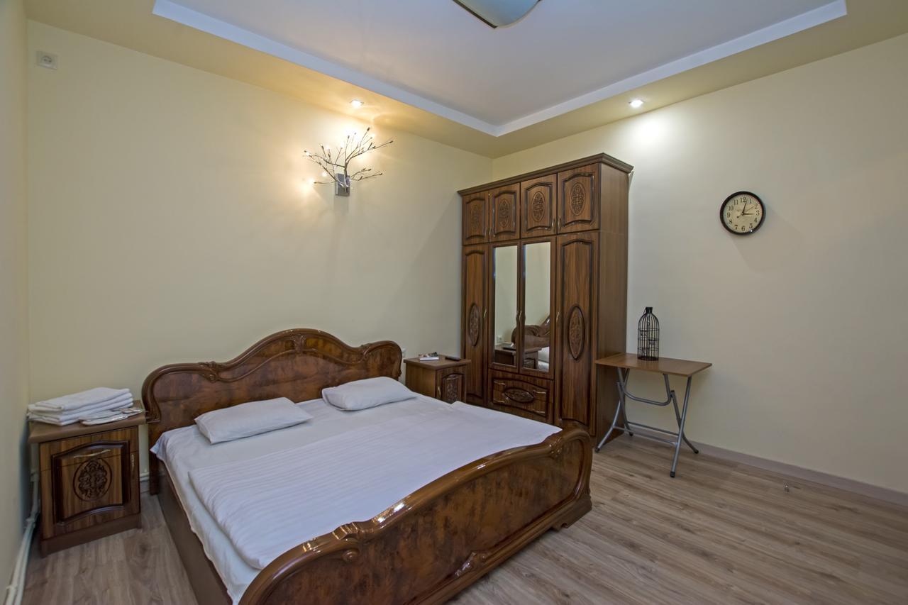 Yerevan Guest House エクステリア 写真